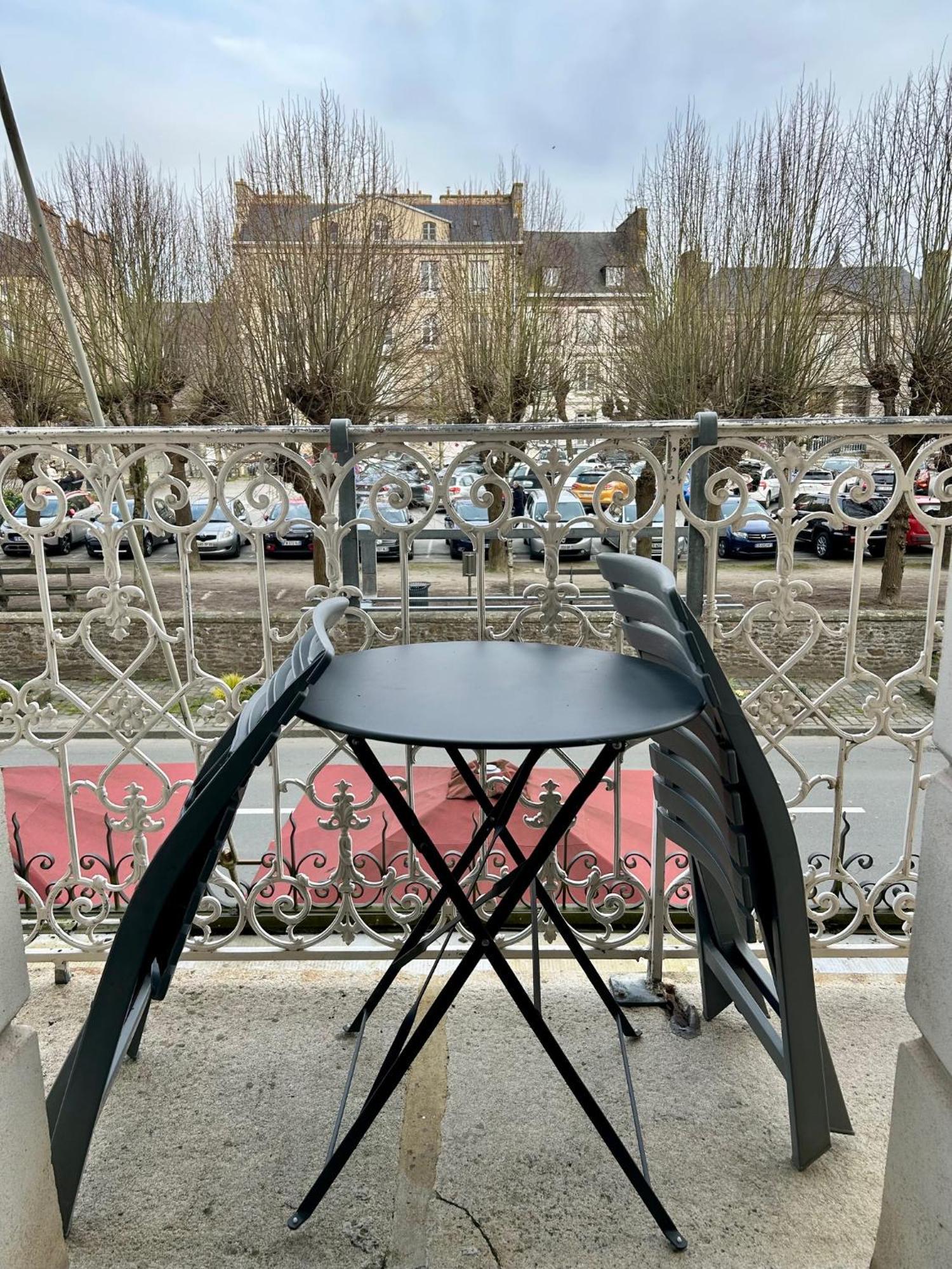 Cit'Hotel Le Challonge Dinan Exterior foto
